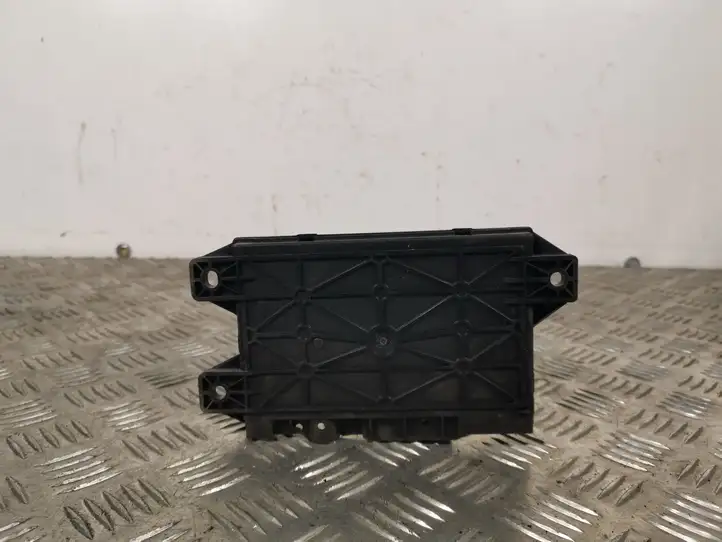 Jaguar XE (2014 - 2019) DPLA70718NP Блок Hi-Fi аудиосистемы — фото 2