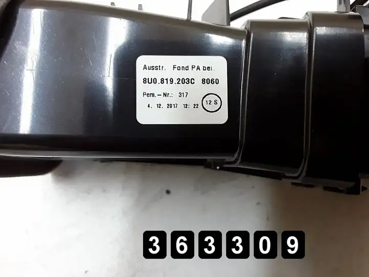 (2014 - 2018) 8U0819203 rear Центральный воздушный дефлектор — фото 6