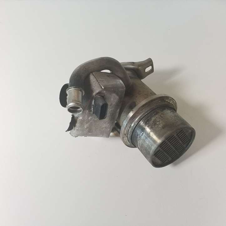 Volkswagen Golf VII (2013 - 2019)  04L131512D Охладитель EGR