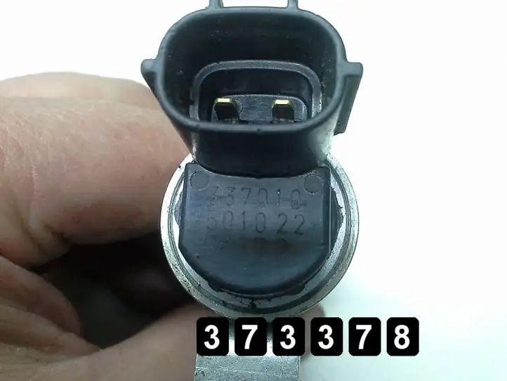Toyota Prius (XW30) (2009 - 2015) 1800337010501022 Датчик давления масла двигателя — фото 5