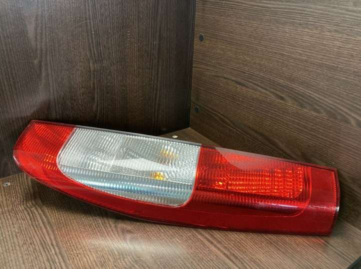 Mercedes-Benz Vito Viano W639 (2010 - 2015)  96467000 Задний фонарь в кузове