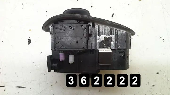 Mercedes-Benz C W203 (2000 - 2007) #eu04058515 Другие включатели / ручки/ переключатели — фото 4