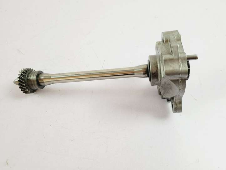 Audi A4 (2004 - 2009)  13D05 Другая часть коробки передач