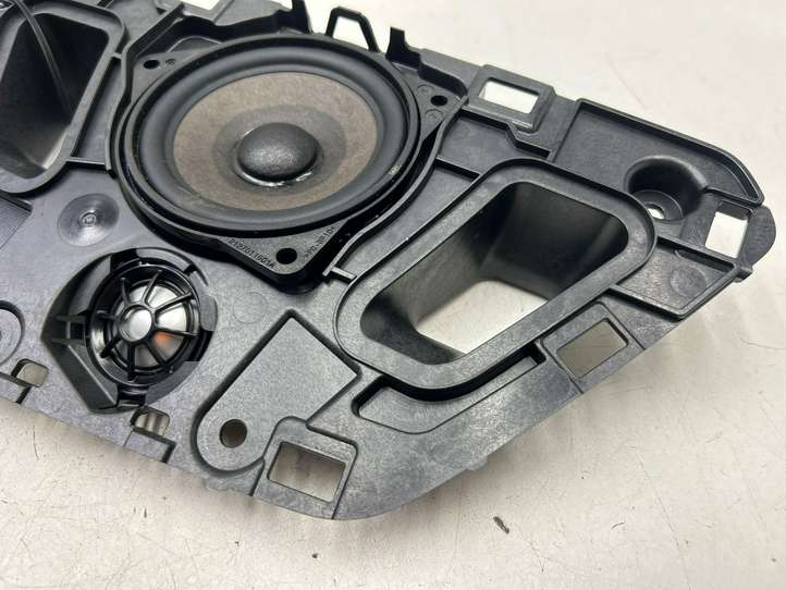 BMW 2 G42 (2021 - )  2622852 Громкоговоритель в панели