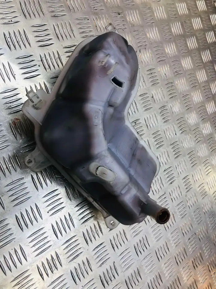 Audi A6 S6 C5 4B (2001 - 2004) 8E0121403E Расширительный бачок — фото 2