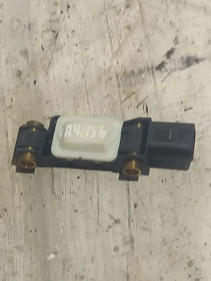 Audi A4 S4 B6 8E 8H (2000 - 2006) 8E0959643E Датчик удара SRS — фото 4