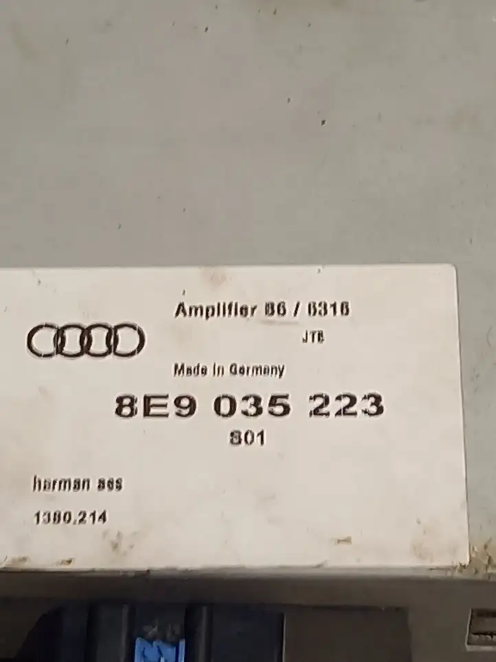 Audi A4 S4 B6 8E 8H (2000 - 2006) 8E9035223 Усилитель звука — фото 2