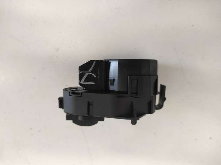 BMW 5 E60 E61 (2004 - 2010)  69303049 Двигатель задвижки потока воздуха