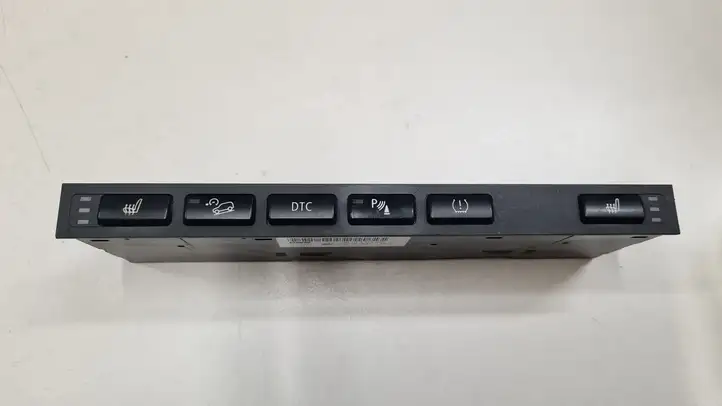 BMW X3 E83 (2003 - 2010) 61313427957 Другие включатели / ручки/ переключатели — фото 1