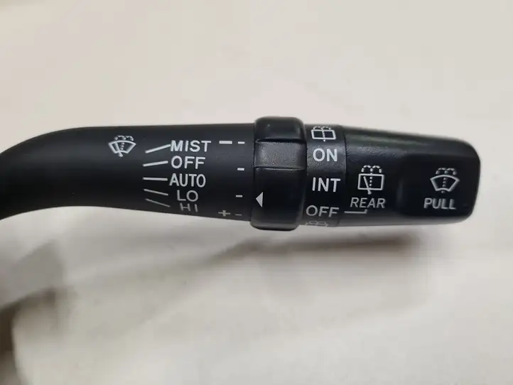 Toyota Corolla Verso E121 (2004 - 2007) 8465205170 Переключатель стеклоочистителей — фото 4
