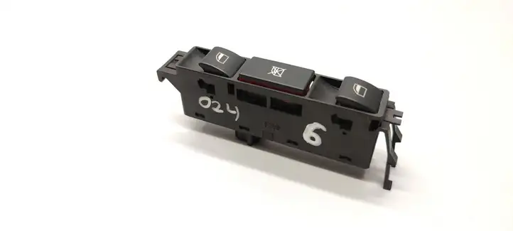 BMW 3 E46 (1998 - 2005) 61318381518 Кнопка стеклоподъемников — фото 1