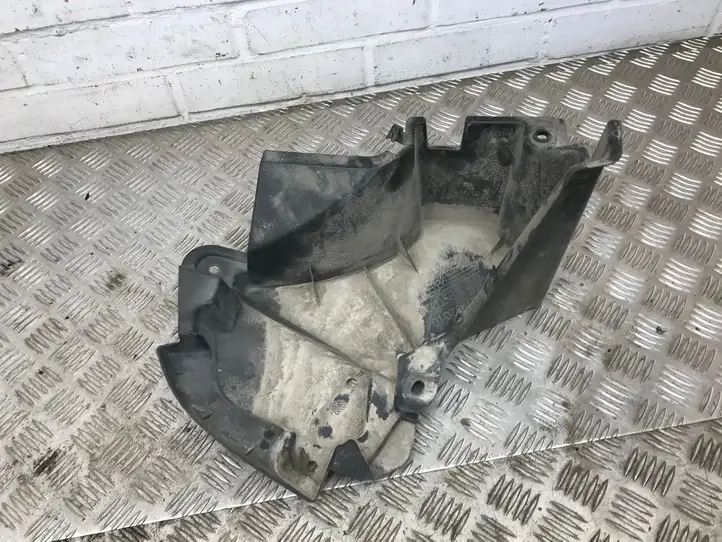 Toyota Auris E180 (2012 - 2018) 5822702010 Защита заднего бампера — фото 4
