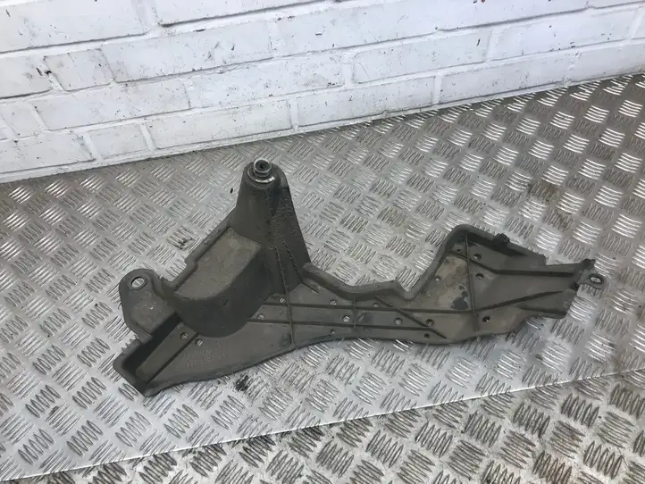 Toyota Auris E180 (2012 - 2018) 5762802100 Защита днища задней части — фото 1