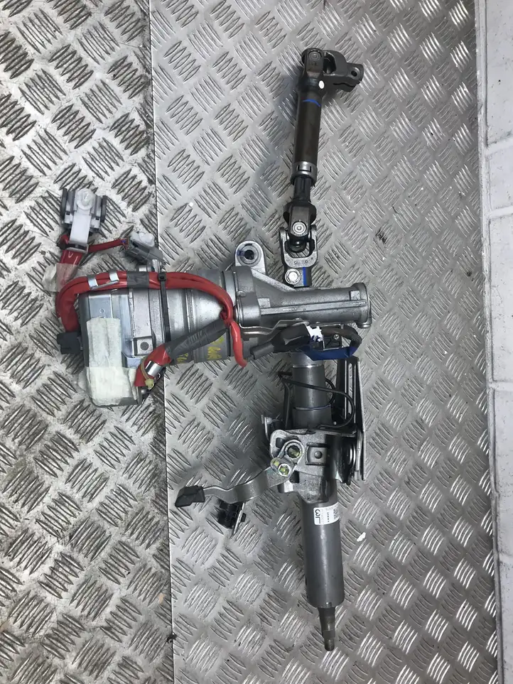 Toyota Auris E180 (2012 - 2018) JG412000020 Насос гидроусилителя руля — фото 1