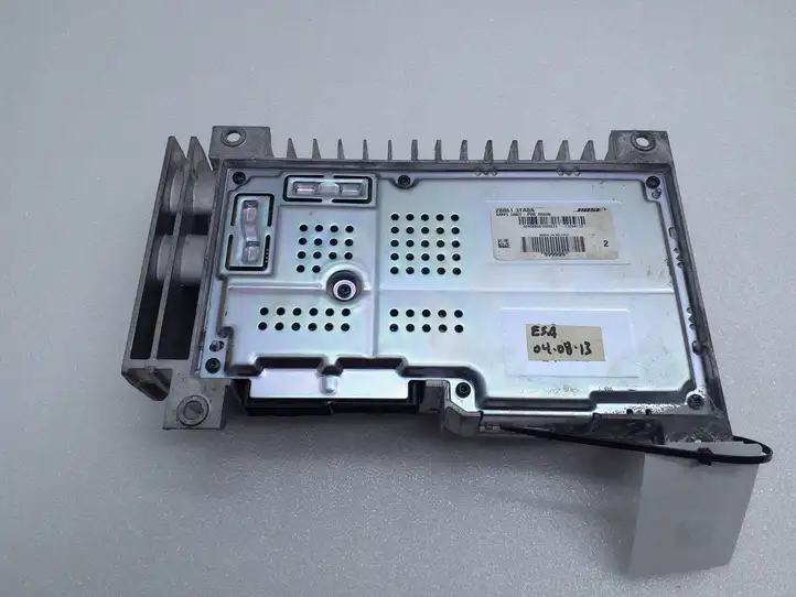 Nissan Altima (2013 - 2015) 280613TA0A Усилитель звука — фото 5