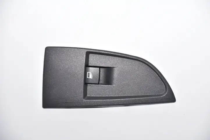 BMW i3 (2013 - ) 7303634 Кнопка стеклоподъемников — фото 3