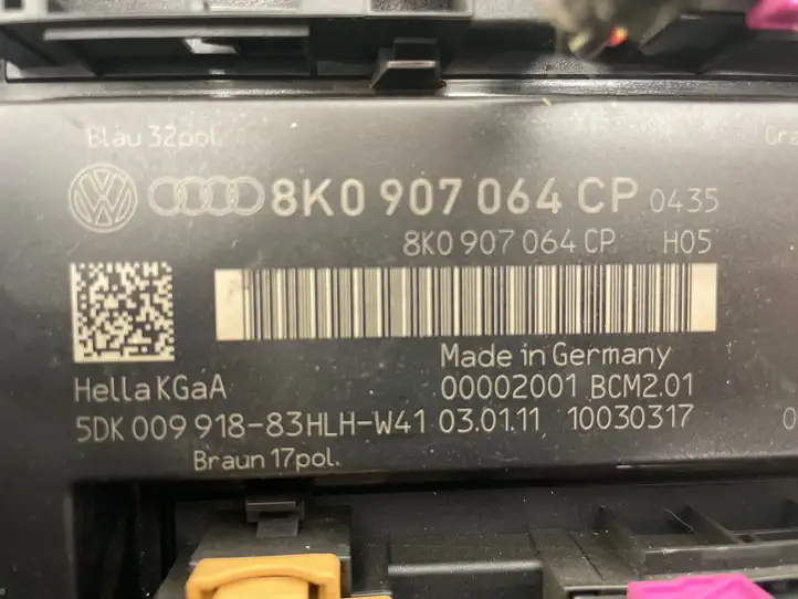 Audi Q5 SQ5 (2008 - 2012) 8K0907064CP Прочие блоки управления — фото 2