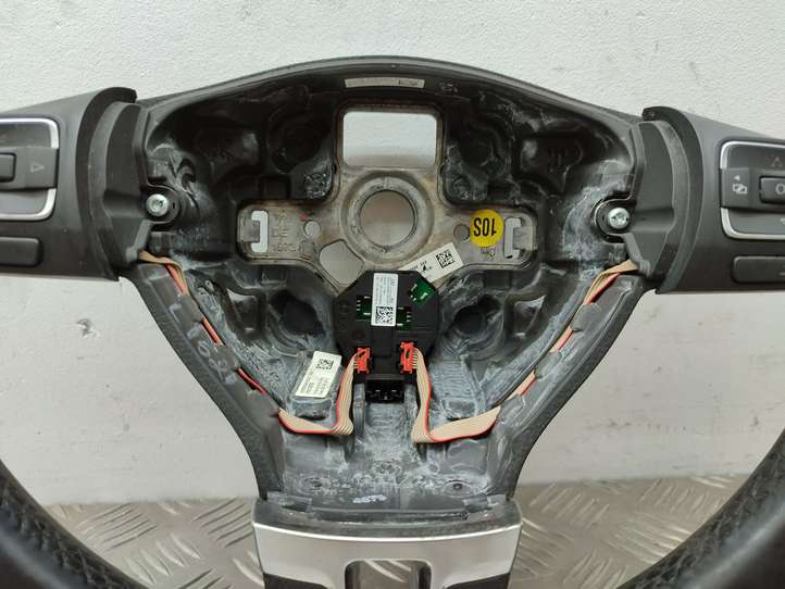 Volkswagen Tiguan (2007 - 2011)   Руль