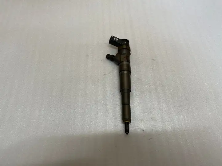 BMW 5 E60 E61 (2004 - 2010) 0445110209 Форсунка — фото 1