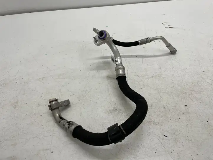 BMW 3 F30 F35 F31 (2012 - 2018) 9364658 Трубки и шланги кондиционера — фото 2
