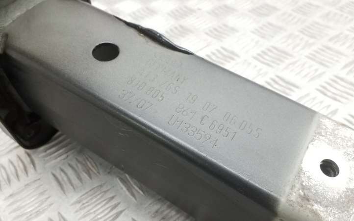 Audi TT (2006 - 2010)  8J0805861C Лонжерон