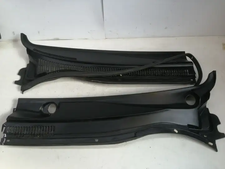 Toyota Avensis T250 (2003 - 2006) 5578205030 Жабо стеклоочистителей — фото 1