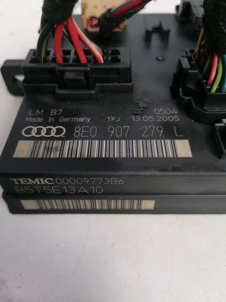 Audi A4 S4 B7 8E 8H (2004 - 2009) 8E0907279L Модуль комфорта — фото 1