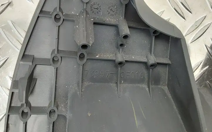 Toyota Corolla Verso AR10 (2004 - 2009) 739970F010 Коленная подушка безопасности — фото 3