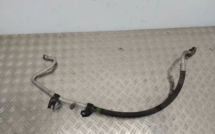 Toyota Corolla Verso AR10 (2004 - 2009) Трубки и шланги кондиционера — фото 1