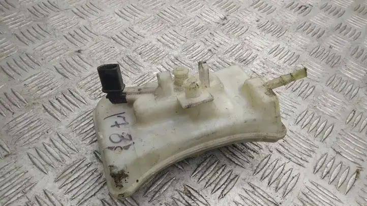 Audi A4 S4 B6 8E 8H (2000 - 2006) 8E0611301E Бачок тормозной жидкости — фото 5