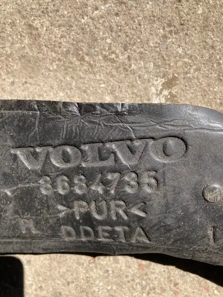 Volvo XC70 (2007 - 2013) 8684735 Абсорбер крыла — фото 1