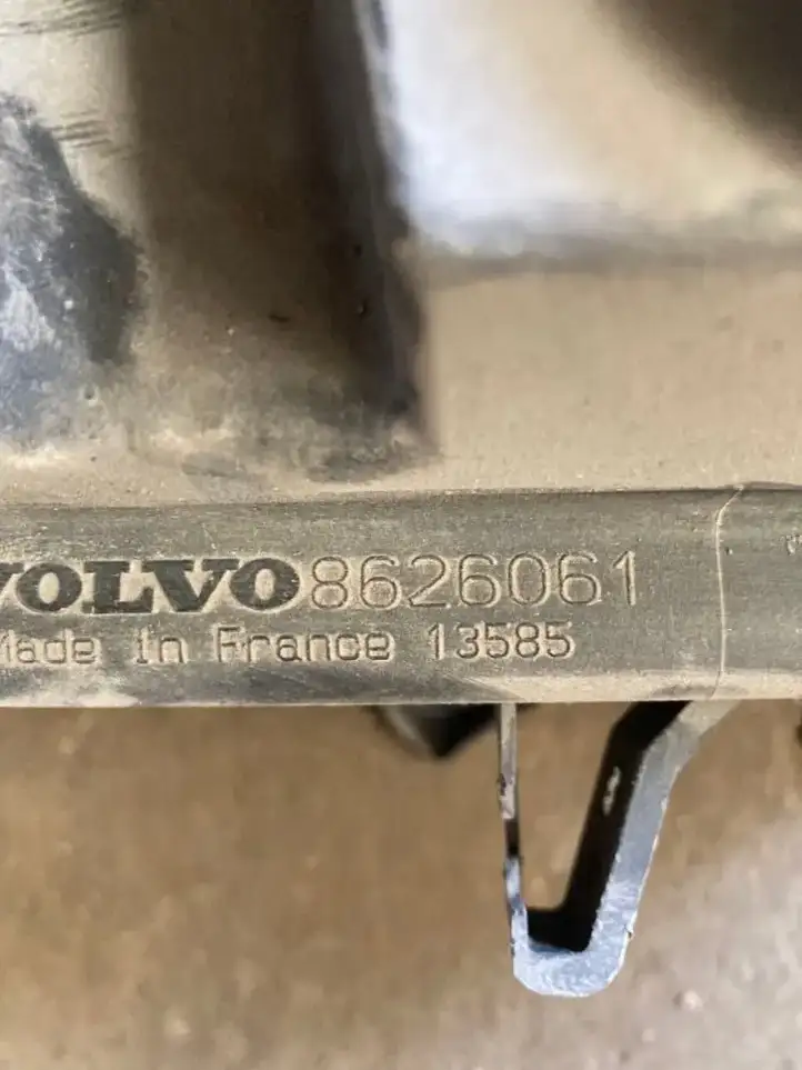 Volvo XC90 (2006 - 2014) 8626061 Корпус воздушного фильтра — фото 1