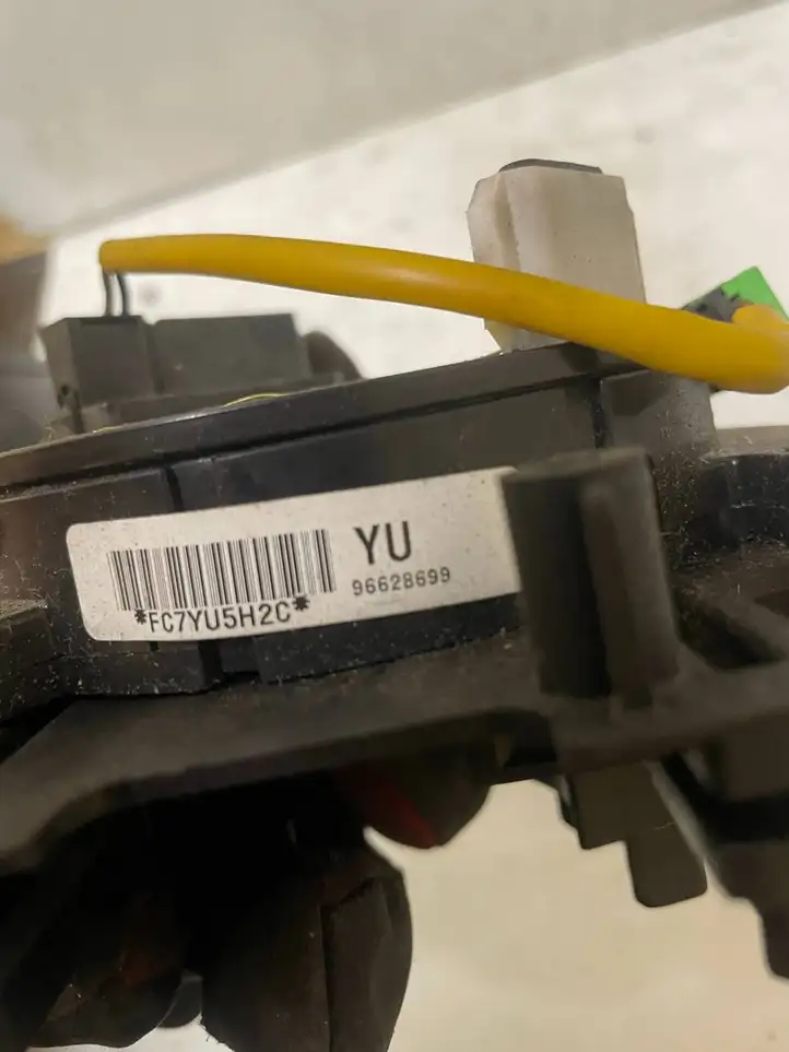 Chevrolet Captiva (2006 - 2011) 96628699 Контактное кольцо SRS — фото 3