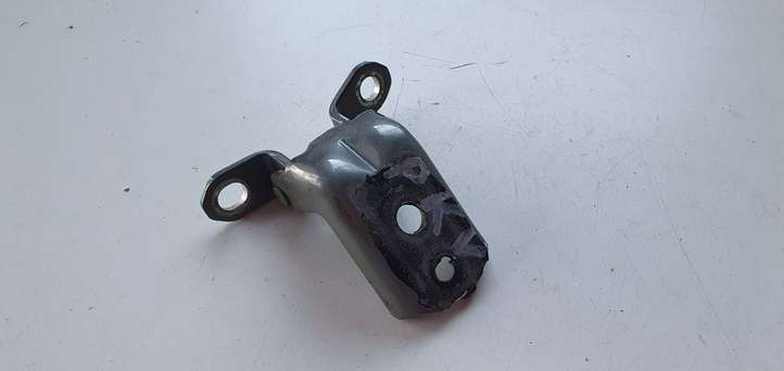 Nissan Qashqai (2010 - 2013)   Верхняя петля передней двери