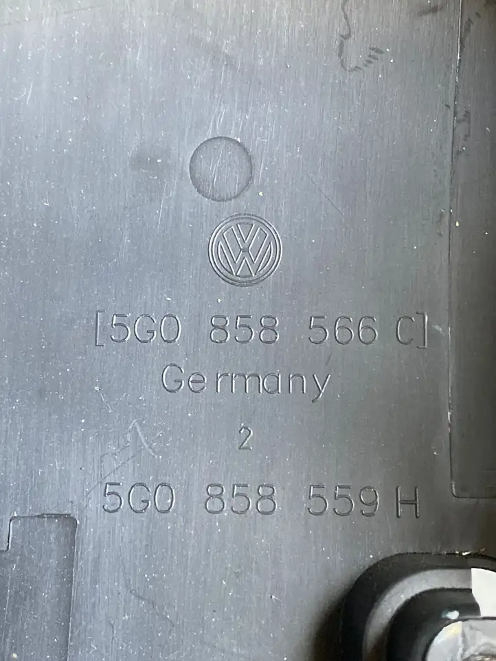 Volkswagen Golf VII (2013 - 2019) 5G0858566C Обшивка рулевой колонки — фото 6