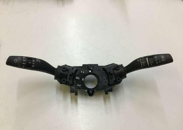 Kia Sportage (2016 - 2018)  93404F1960 Комплект ручек