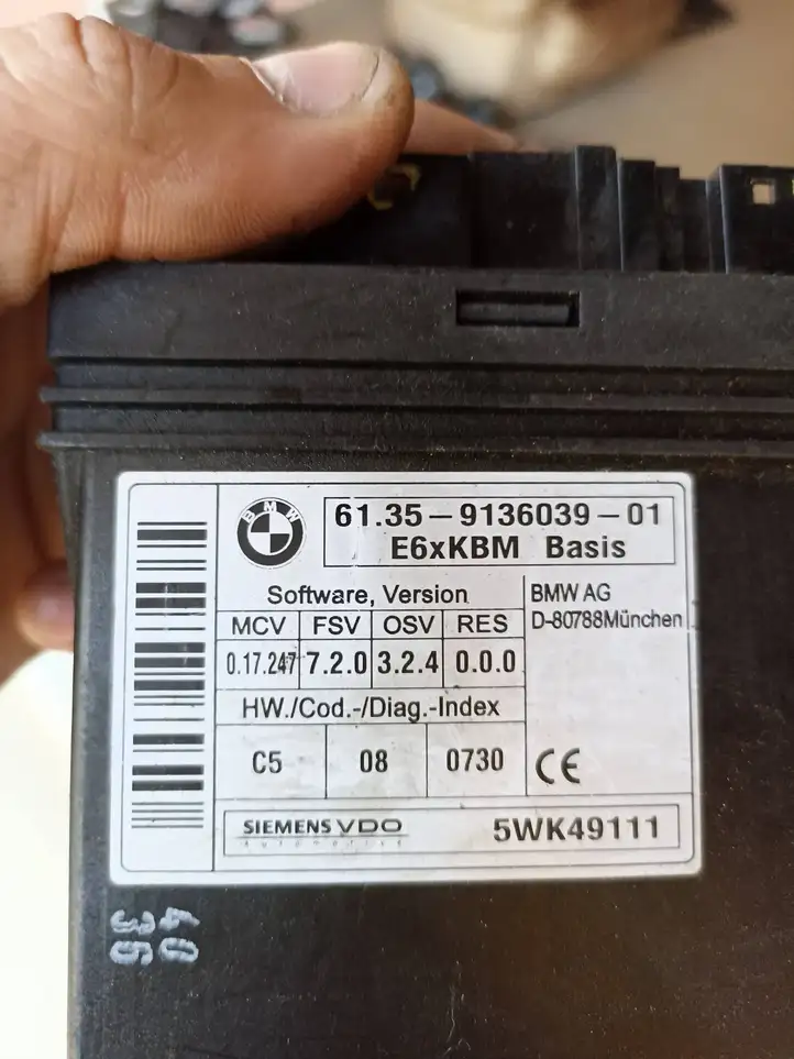 BMW 5 E60 E61 (2004 - 2010) 5WK49111 Модуль комфорта — фото 3