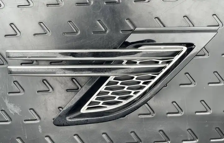 Land Rover Range Rover Sport L494 (2013 - 2017) DK62280B10 Решетка в крыле — фото 1