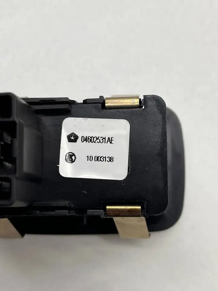 Dodge Journey (2007 - 2011) 04602531AE Кнопка стеклоподъемников — фото 2