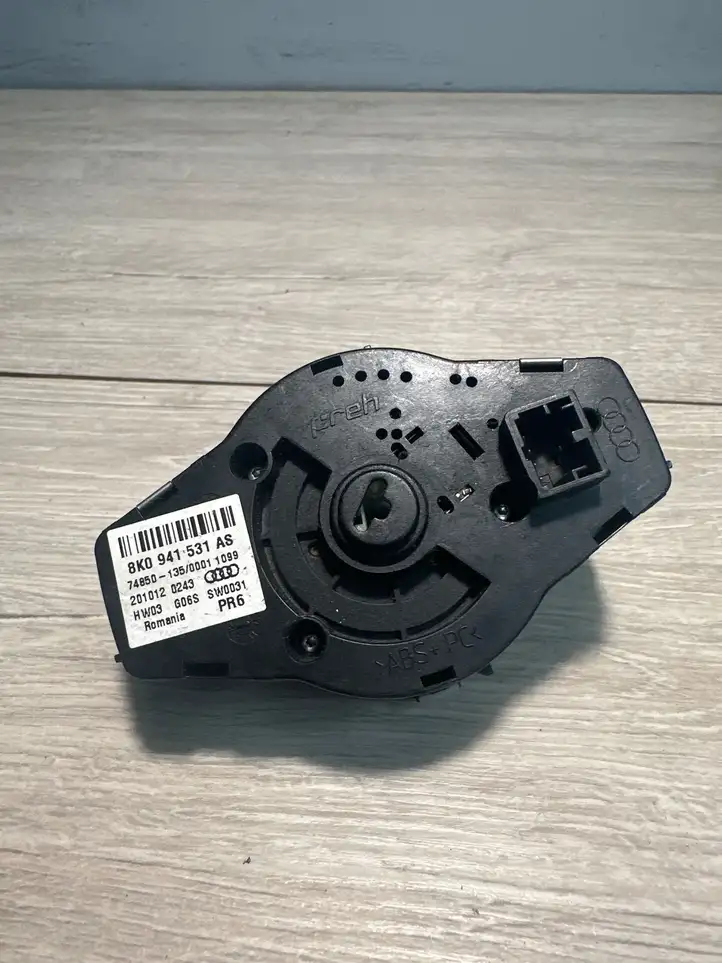 Audi A4 S4 B8 8K (2011 - 2015) 8K0941531AS Включатель фонарей — фото 1