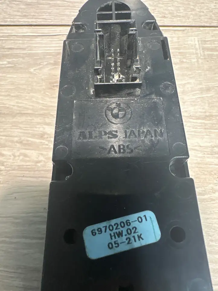 BMW 7 E65 E66 (2001 - 2008) 6970206 Кнопка стеклоподъемников — фото 2