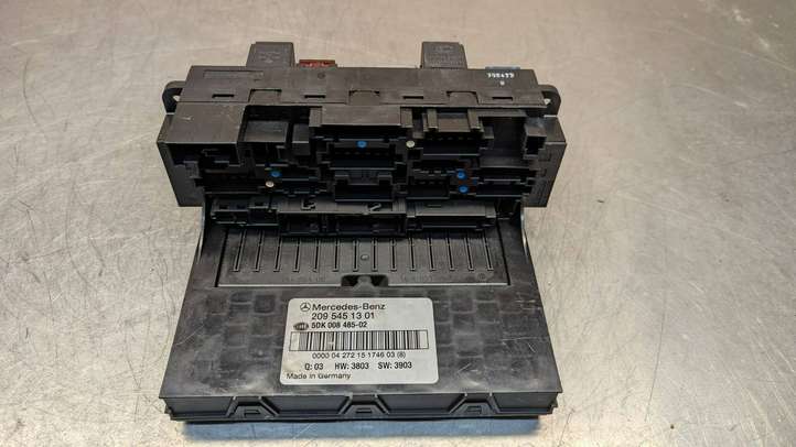 Mercedes-Benz C W203 (2000 - 2007)  2095451301 Ящик предохранителей (комплект)