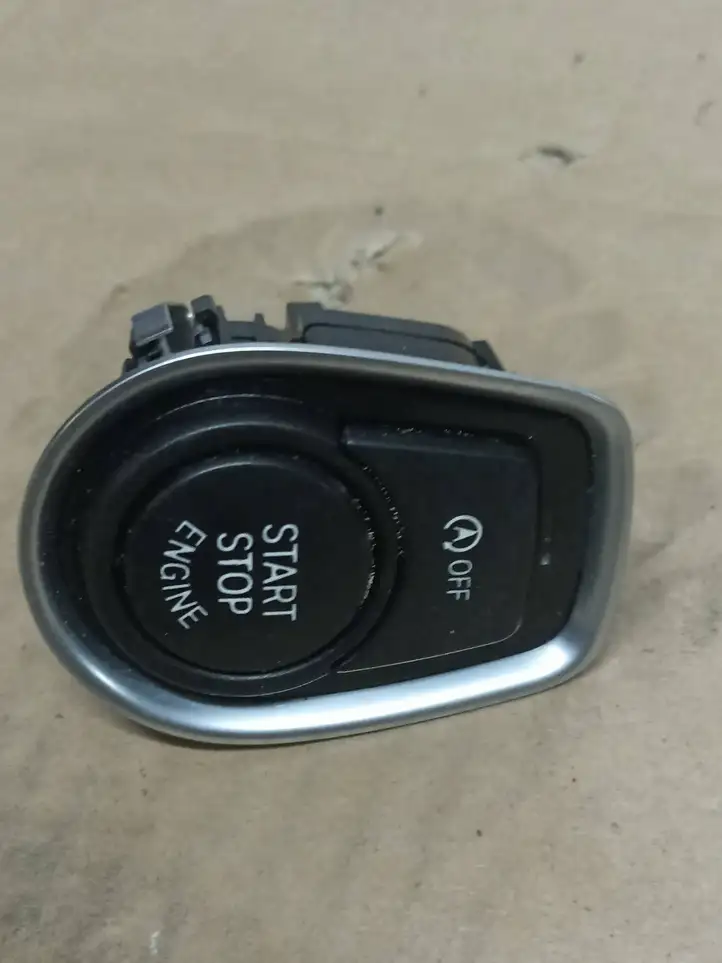 BMW 3 F30 F35 F31 (2012 - 2018) 9250734 Включатель зажигания и стартера — фото 1