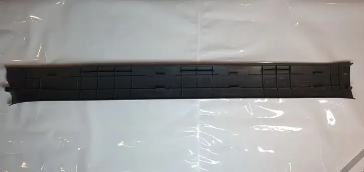 Toyota Land Cruiser (J120) (2002 - 2009) 6791460070 Внутренняя отделка переднего порога — фото 3