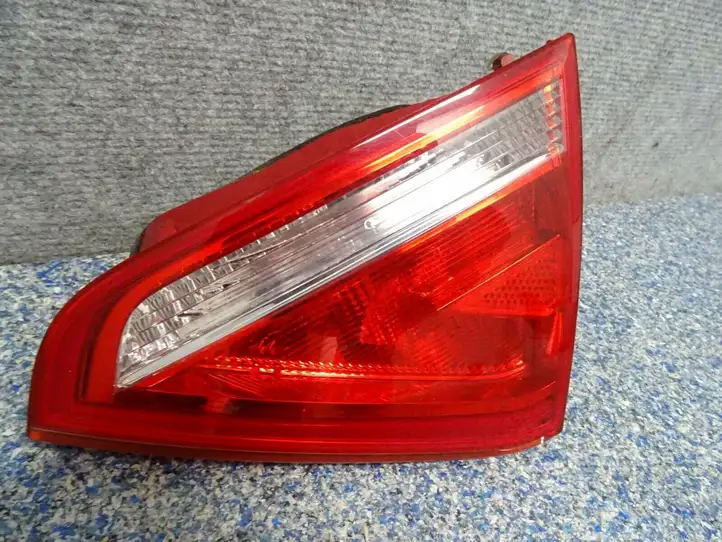 Audi A5 8T 8F (2007 - 2011) 8T0945094 Задний фонарь в крышке багажника — фото 6