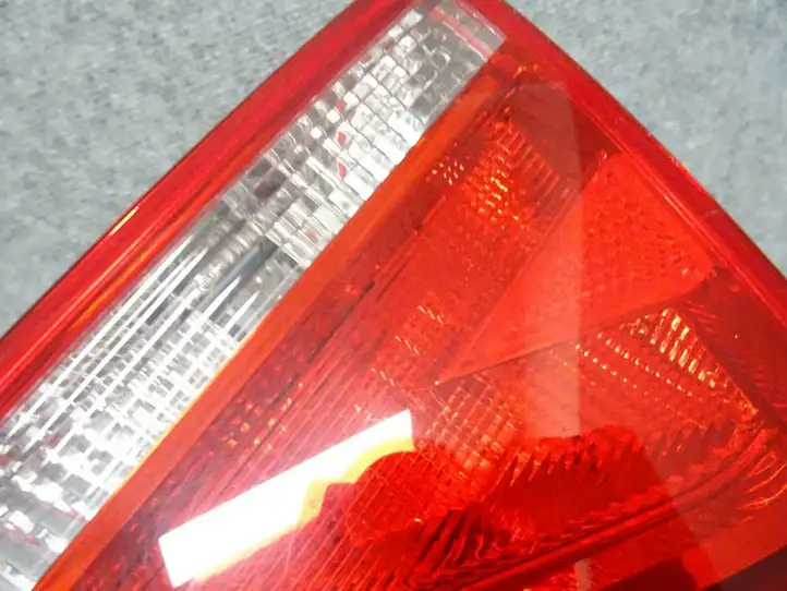 Audi A5 8T 8F (2007 - 2011) 8T0945094 Задний фонарь в крышке багажника — фото 10