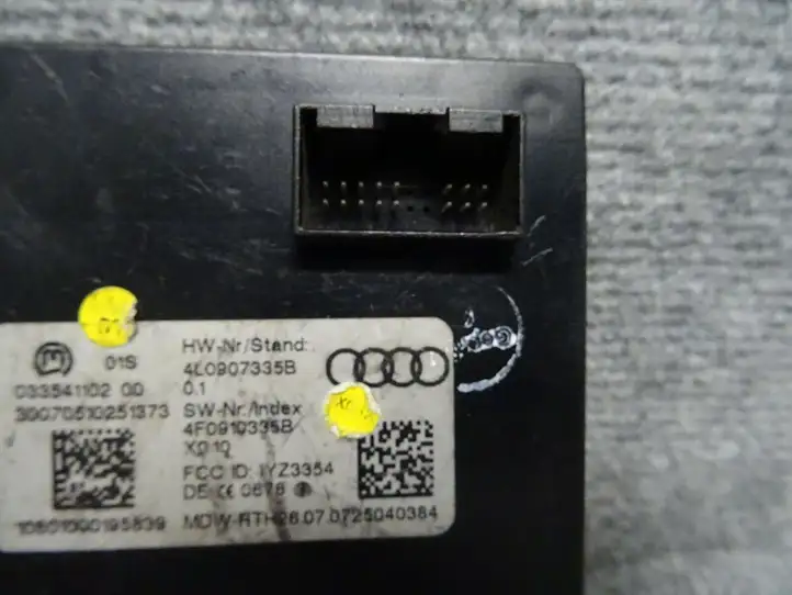 Audi Q7 4L (2005 - 2009) 4L0907335B Блок бесключевого доступа — фото 3