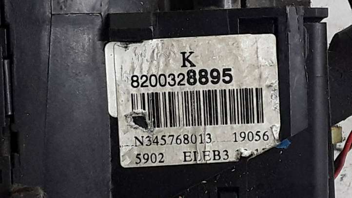 Renault Espace -  Grand espace IV (2004 - 2014)  8200328895 Комплект ручек