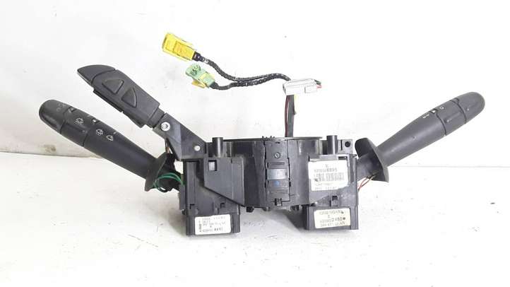Renault Espace -  Grand espace IV (2004 - 2014)  8200328895 Комплект ручек