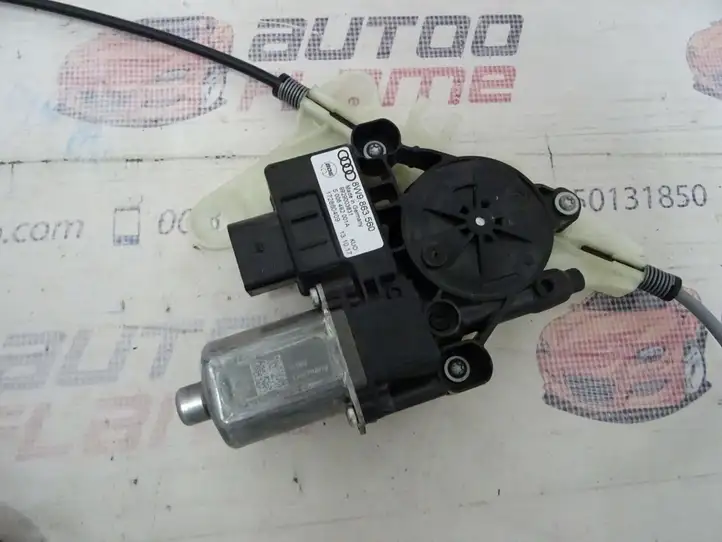 Audi A4 S4 B9 (2015 - 2019) 8W9863560 Механизм шторки багажника — фото 6